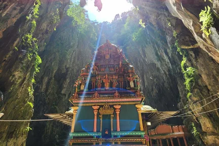 Seven Wonders of Kuala Lumpur With A Local