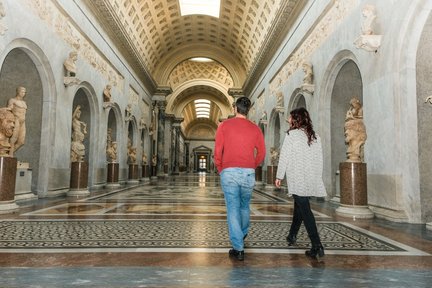 Vatican museums, Sistine Chapel & Basilica first entry private tour 