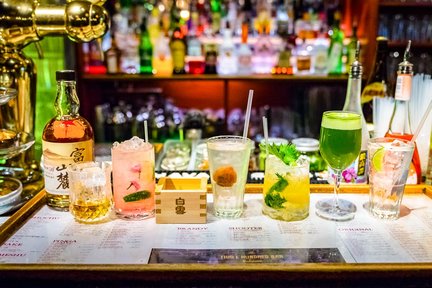 3 Hours Tokyo Mixology and Food Tour