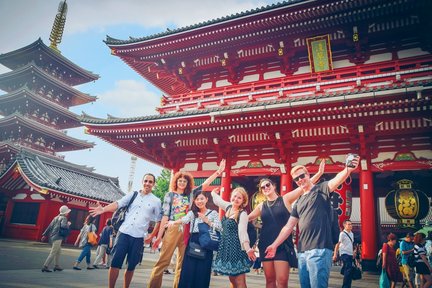 Tour privato a piedi di mezza/intera giornata a Tokyo