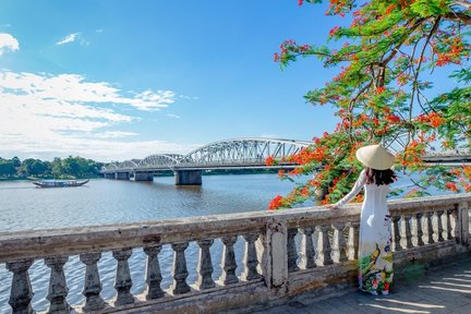 Afternoon Tea Perfume River Sunset Cruise Experience in Hue City