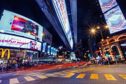 Kuala Lumpur: Nightlife Walking Tour dengan Pemandu Lokal