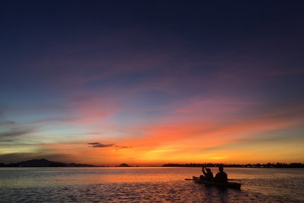 Cycling and Sunset River Cruise Experience in Hoi An