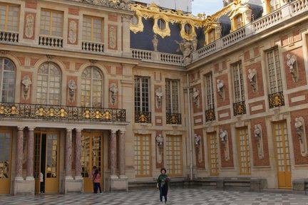 Halbtagestour zum Schloss Versailles, zu den Gärten und zu den Privatgemächern der Könige ab Paris