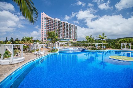 Oriental Hotel Okinawa Resort & Spa