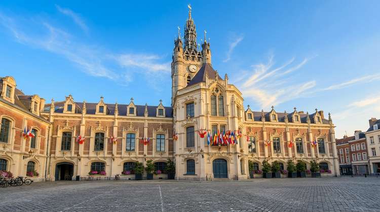 Douai