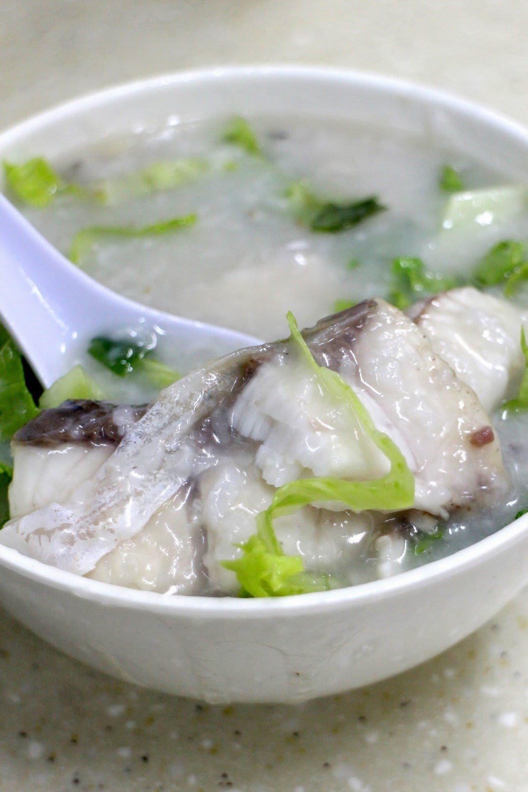 魚粥。|圖片來源: Lawrence Lau 香港必吃粥品店
