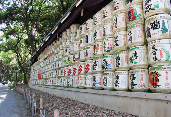 明治神宮內的日本酒桶。(照片來源:pbase.com)