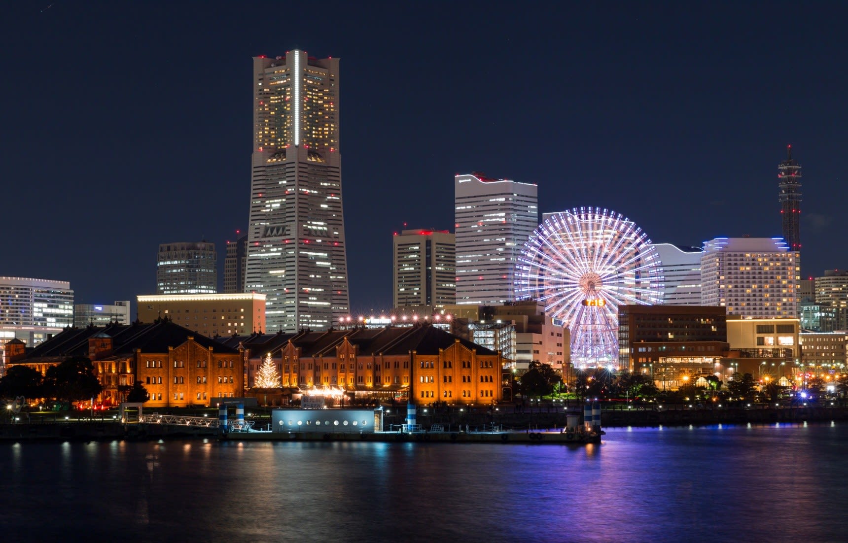 橫濱夜景。|來源:allabout-japan.com