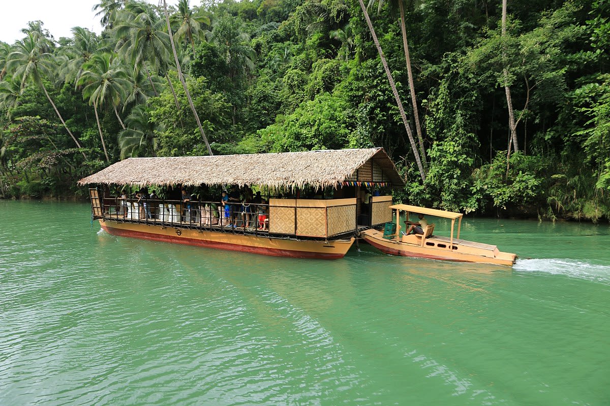 Loboc river cruise |圖片來源:Wikimedia Commons https://goo.gl/XVdJNC