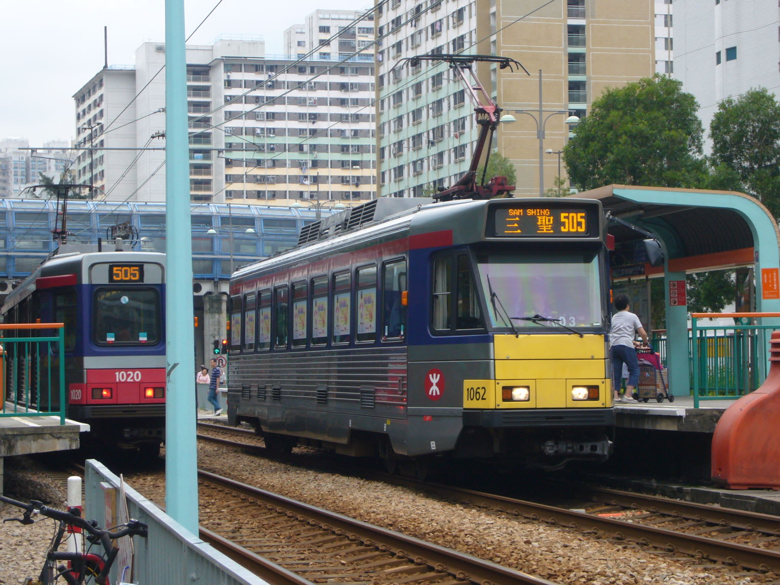 香港輕鐵屬於比較小眾的交通工具。(圖片取自wikimedia) 輕鐵屬於比較小眾的交通工具。(圖片取自wikimedia)