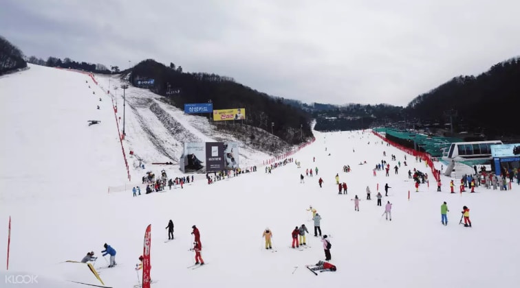 韓國滑雪場,來源:KLOOK。 韓國滑雪場,來源:KLOOK。