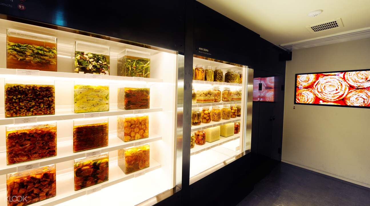 泡菜間博物館有許多不同類型的泡菜。 泡菜間博物館有許多不同類型的泡菜。