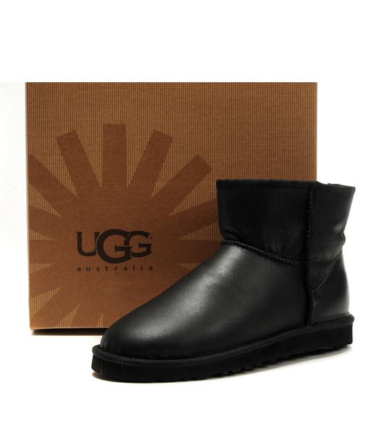 UGG 羊毛雪靴(取自:UGG官網) UGG 羊毛雪靴(取自:UGG官網)