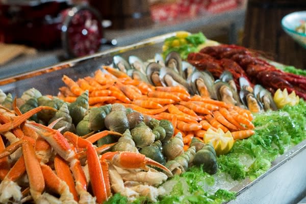 無限供應的美食。來源:巴黎人官網。 無限供應的美食。來源:巴黎人官網。