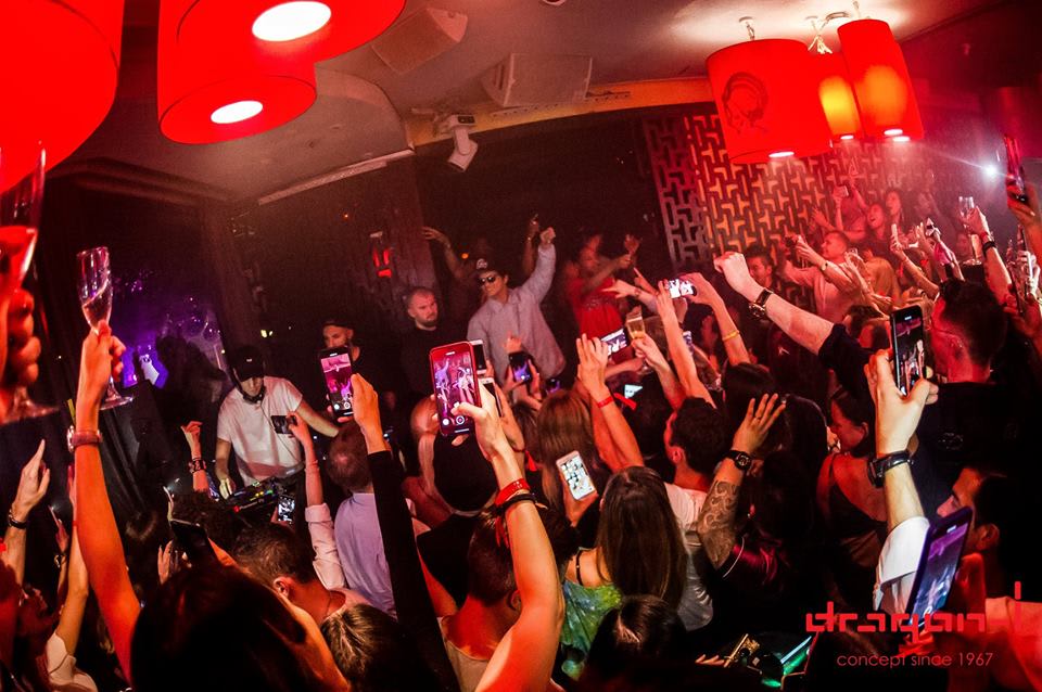 火星人Bruno-Mars在 dragon-i! 來源:fb@dragonihongkong 火星人Bruno-Mars在 dragon-i! 來源:fb@dragonihongkong