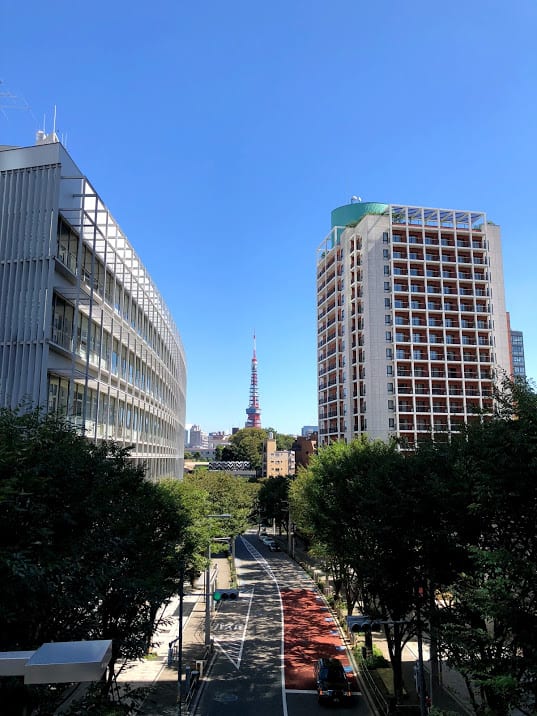 不用上觀景台也可以看到東京鐵塔 | Photo Credit: Zach Huang 六本木之丘| Photo Credit: Zach Huang