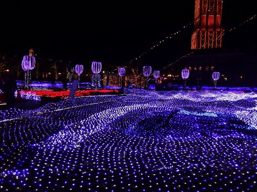▲ 豪斯登堡-藝術花園-光之王國璀璨夜景(圖片來源:飯糰媽吃喝玩樂雜記) 豪斯登堡-光之王國璀璨夜景