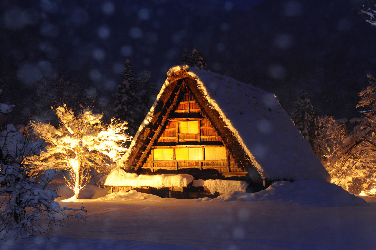 合掌村點燈,圖片取自blog.livedoor.jp。 合掌村點燈,圖片取自blog.livedoor.jp。