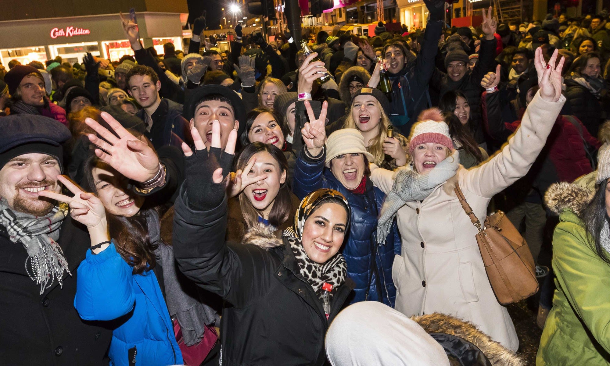 街頭派對 超巨型戶外派對 www.edinburghshogmanay.com 街頭派對 超巨型戶外派對 www.edinburghshogmanay.com