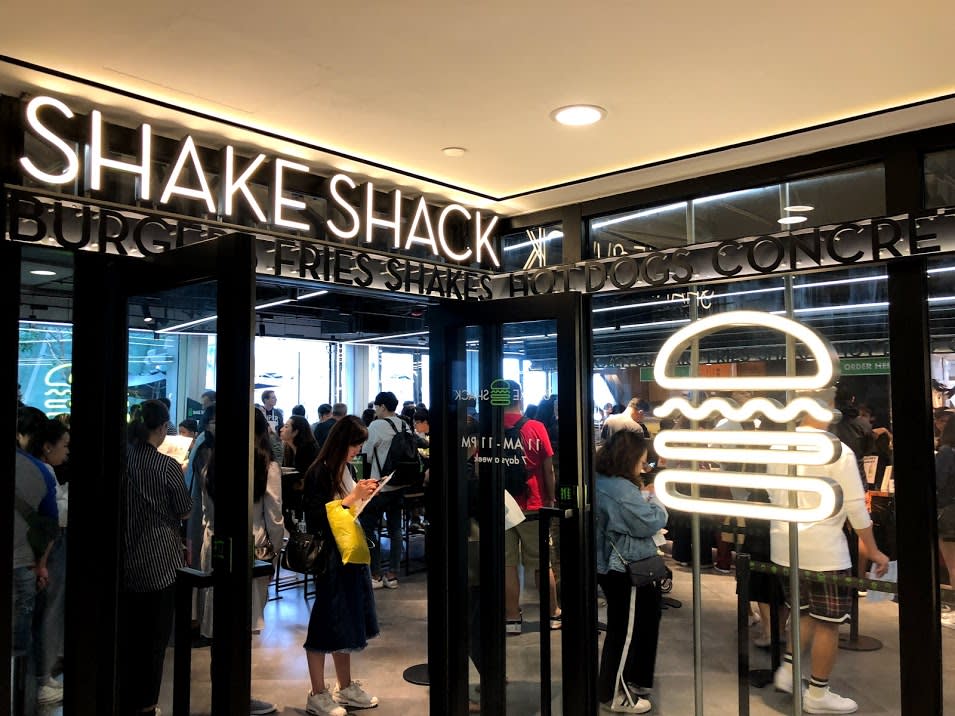 Shake Shack Hong Kong | PC: Zach Huang Shake Shack Hong Kong | PC: Zach Huang