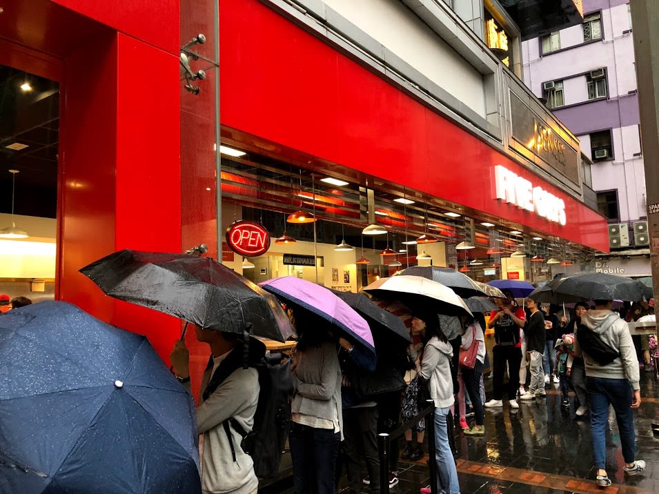 Five Guys 首登亞洲 | PC: Zach Huang Five Guys 首登亞洲 | PC: Zach Huang