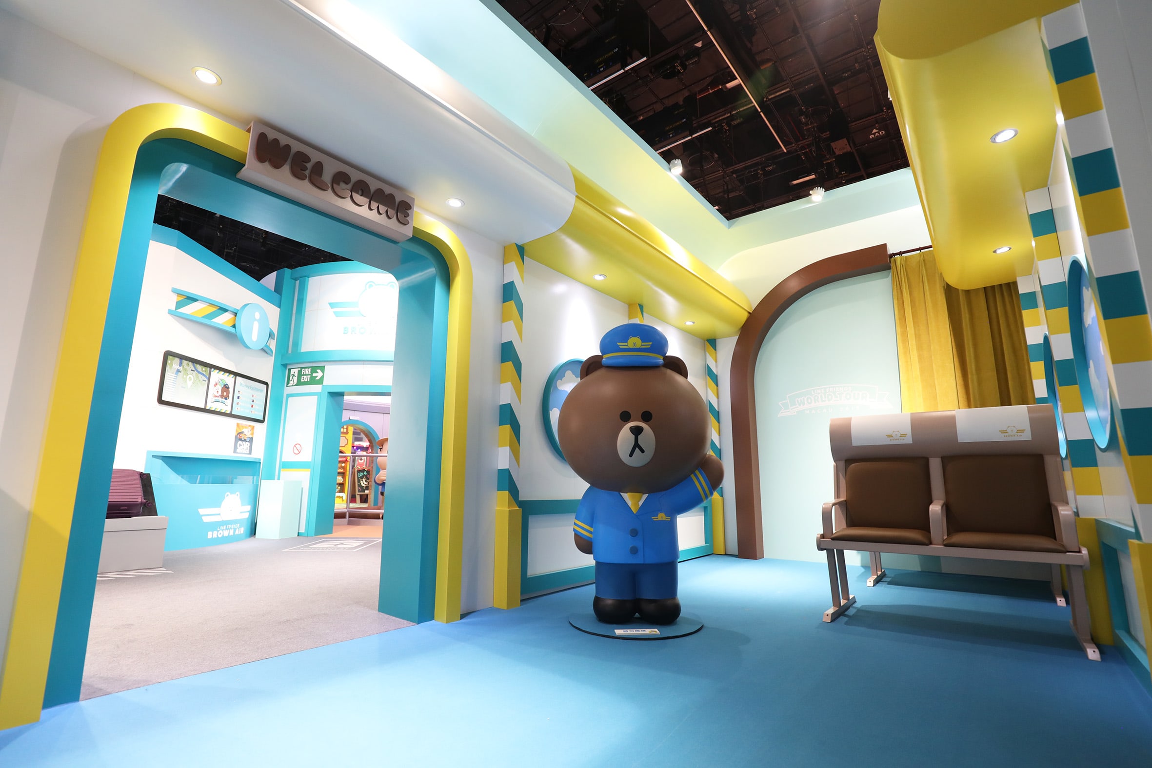 台北展覽,LINE FRIENDS:世界巡迴之旅,歡迎搭乘Brown Air熊大機長來迎賓 台北展覽,LINE FRIENDS:世界巡迴之旅,歡迎搭乘Brown Air熊大機長來迎賓