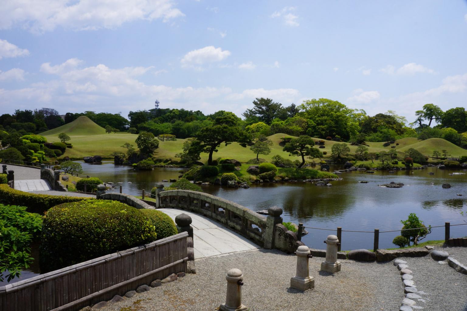 九州櫻花景點：水前寺成趣園 來源：https://kumamoto-guide.jp/tw/