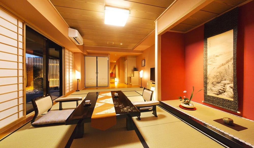 Ryokan Kanade和室房（照片來源：HotelsCombined）https://bit.ly/2Mi2lnB