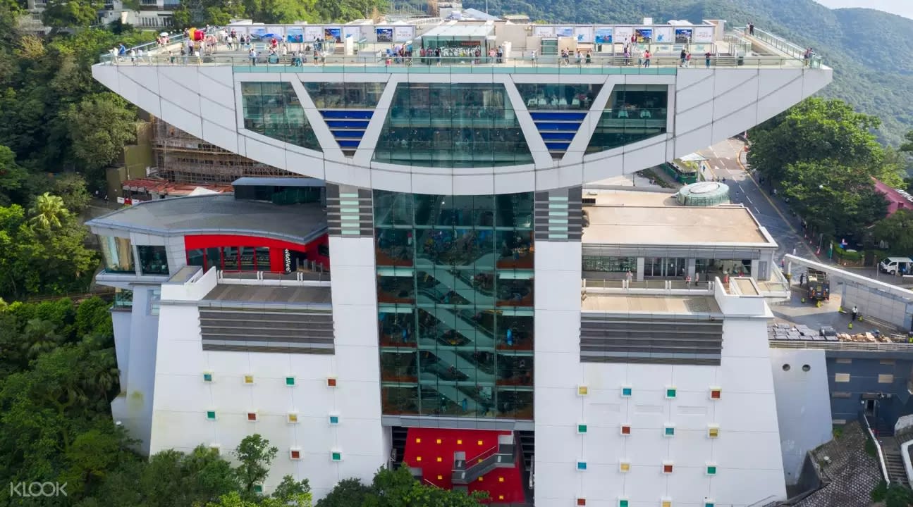 ▲ 可欣賞維港美景,同時遊覽蠟像館的太平山頂是許多人造訪香港的必到之處。 ▲ 可欣賞維港美景,同時遊覽蠟像館的太平山頂是許多人造訪香港的必到之處。