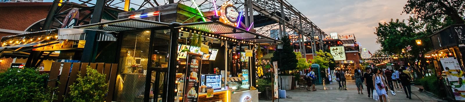 Asiatique 河濱碼頭夜市,圖片取自Asiatique 河濱碼頭夜市官網。 Asiatique 河濱碼頭夜市,圖片取自Asiatique 河濱碼頭夜市官網。