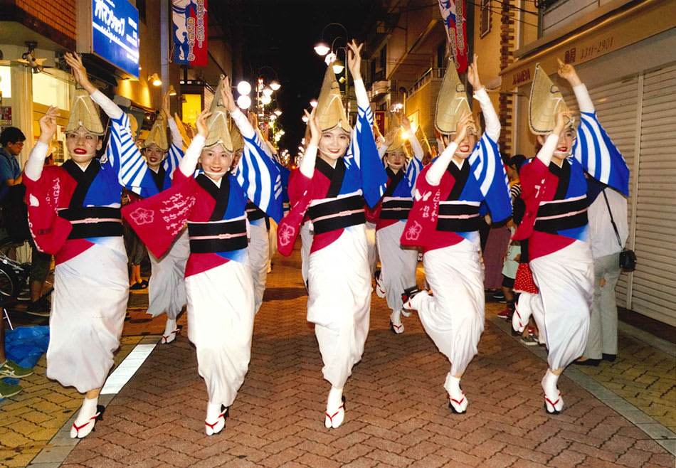 圖片取自高圓寺阿波舞祭官網。