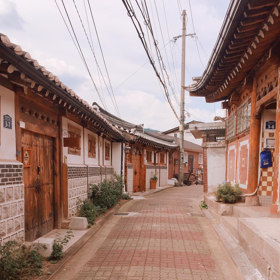 過去與現在結合於北村韓屋村!(來源-ig@ohnogwendolyn)