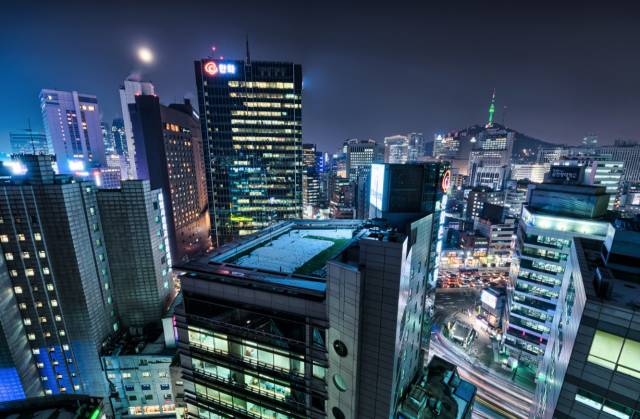 首 爾 新 市 政 廳|Flickr: hugociss
