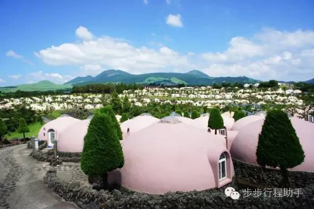 Klook客路・探索未知的你 日 本 熊 本 縣 阿 蘇 農 場 渡 假 村 。