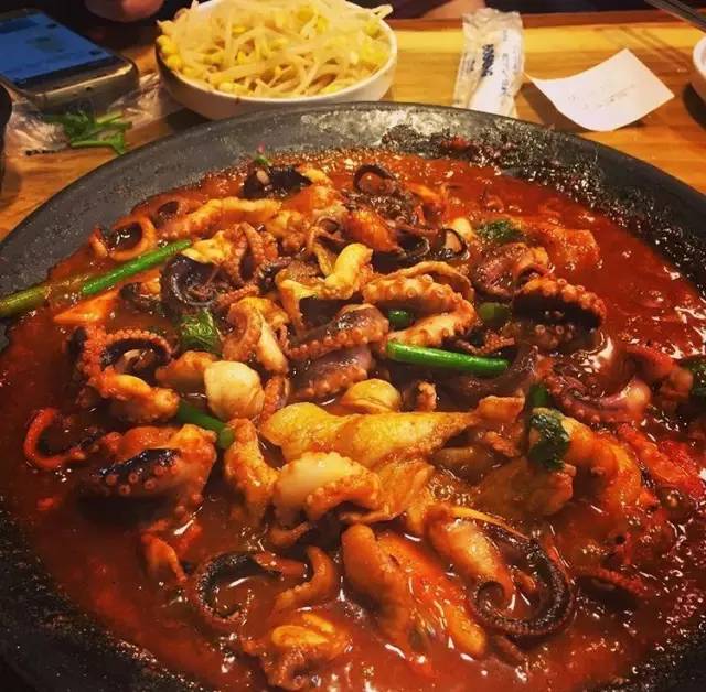 辣 炒 小 章 魚 , 真 的 超 ! 級 ! 辣! Pic|insta@peopleup9