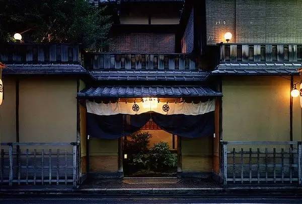 Klook客路・探索未知的你 炭 屋 。