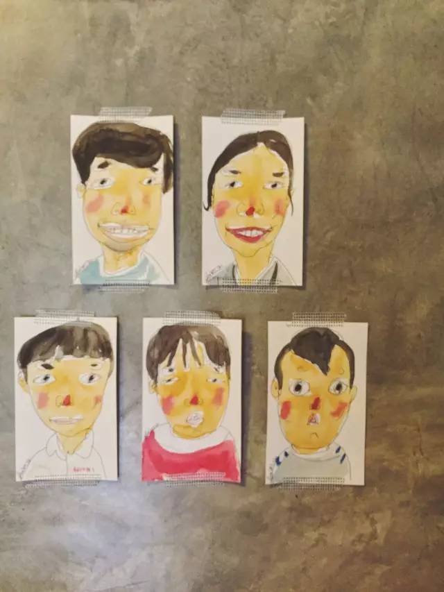 店 內 可 愛 的 畫 作 !