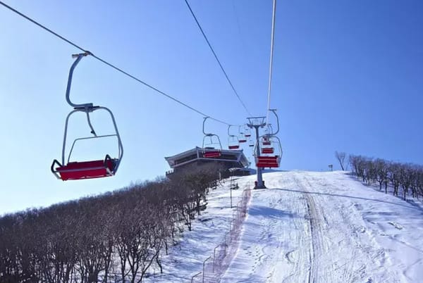Klook客路・探索未知的你 馬 息 嶺 滑 雪 度 假 區 。