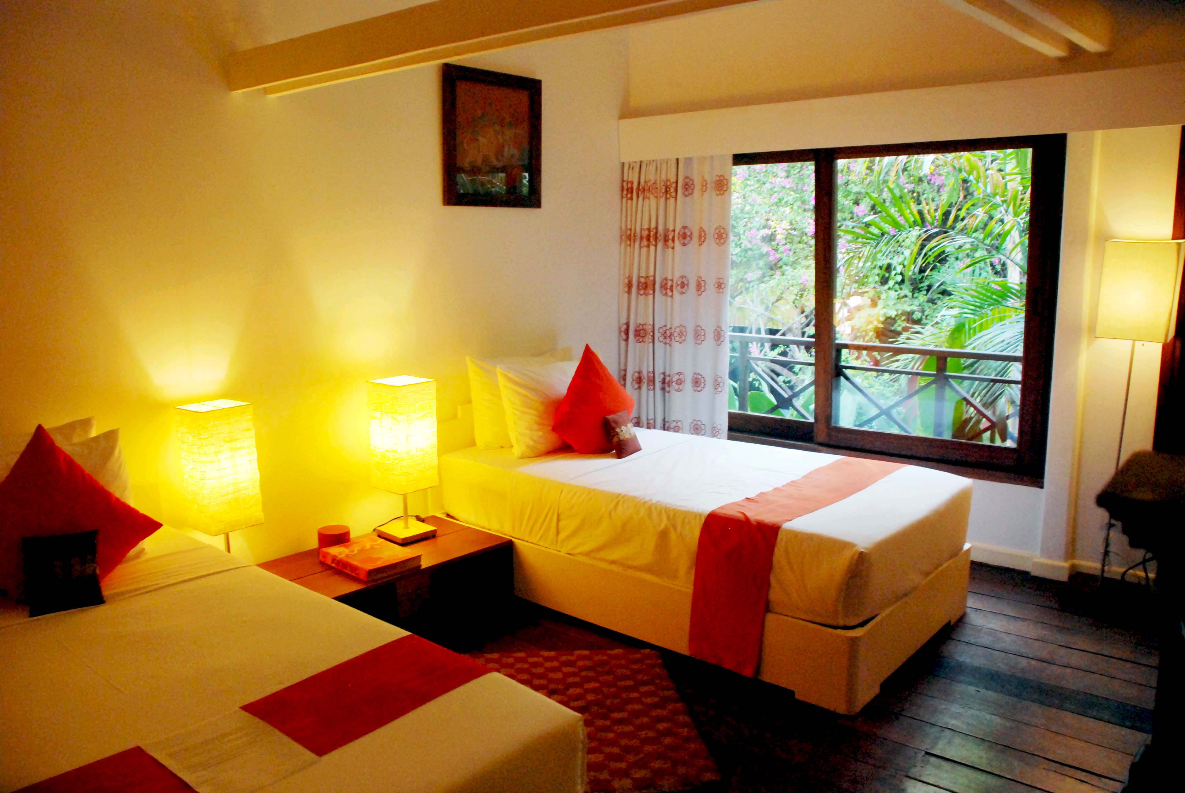 Maison Polanka以4種顏色設計不同房間,此為ORANGE ROOM (photographer: Ran)