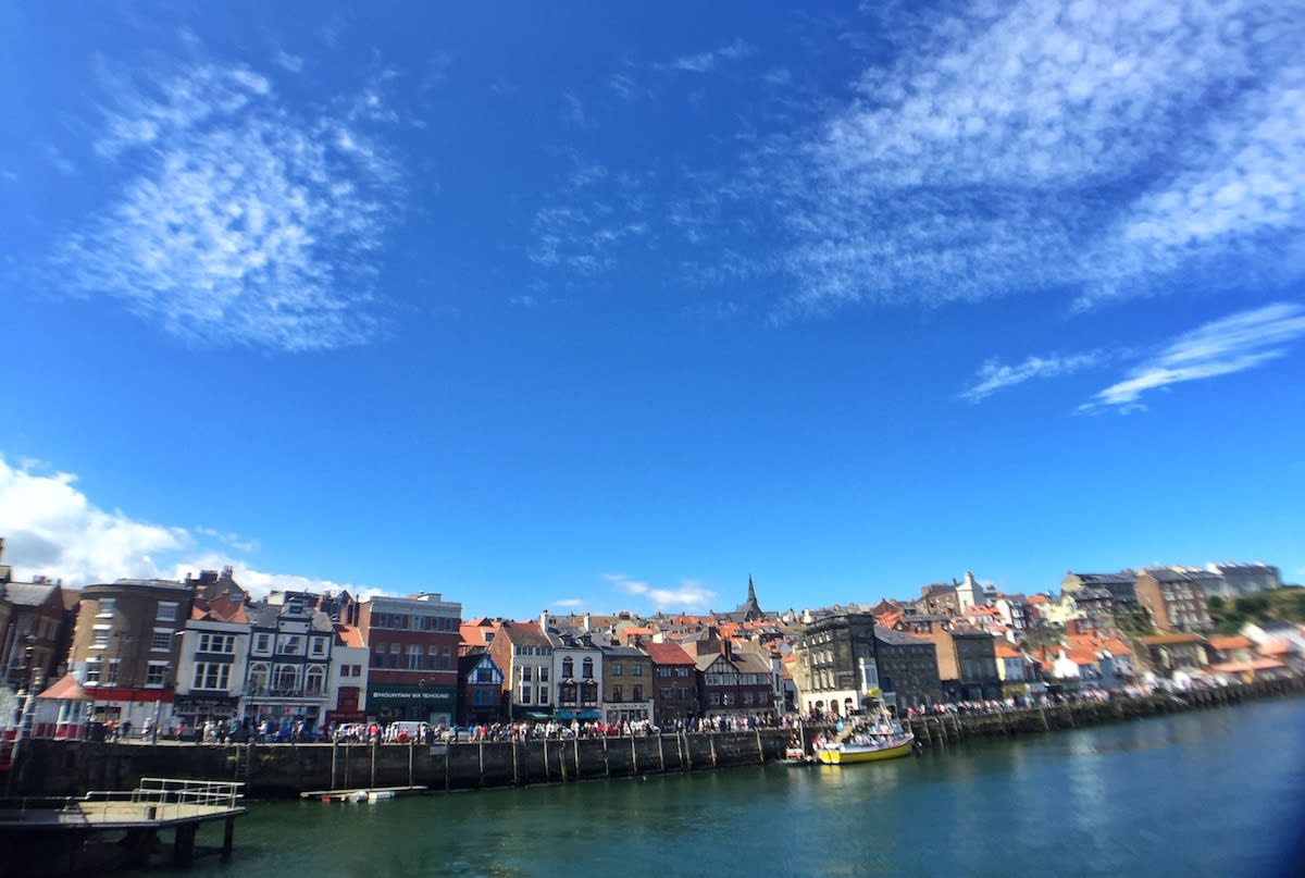 惠特比(Whitby)是古老渔村、著名的濱海小鎮。