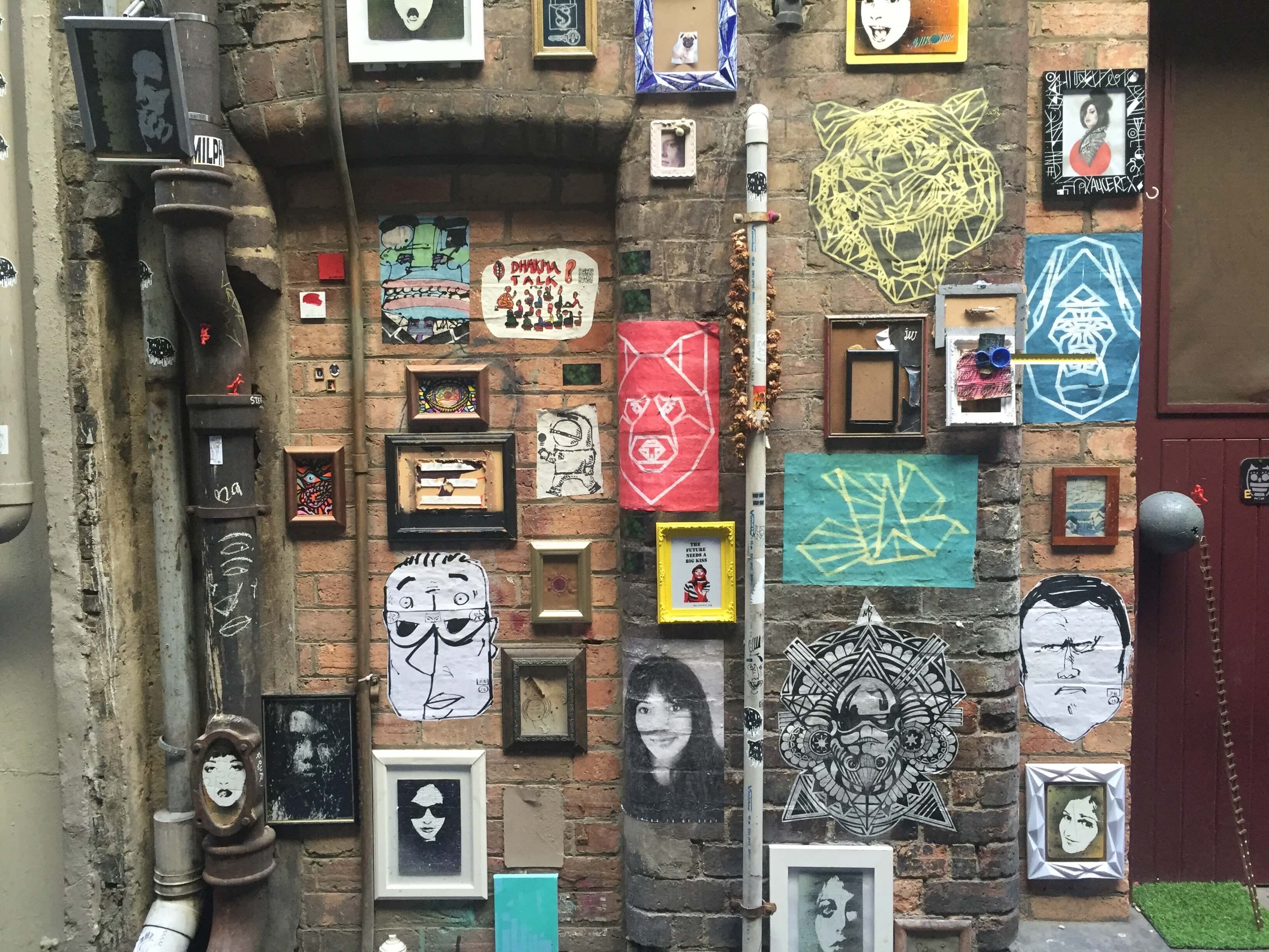 Graffiti Laneway 塗鴉街 。 Photographer|Zach Huang