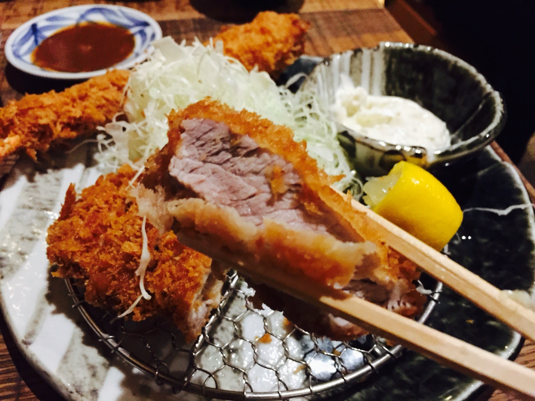 來 到 京 都 必 吃 豬 排 店 !