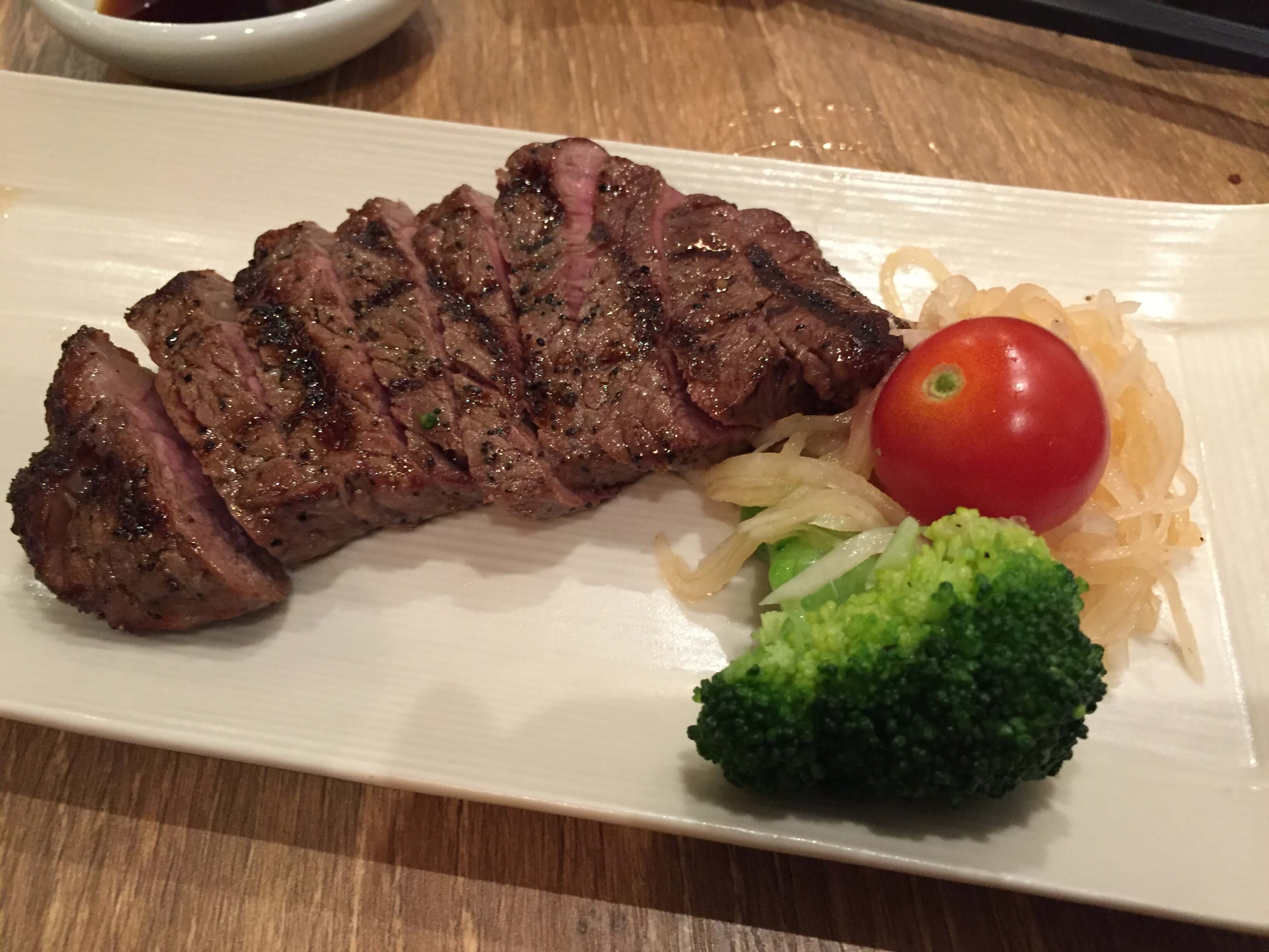 近 江 牛 火 可 牛 排
