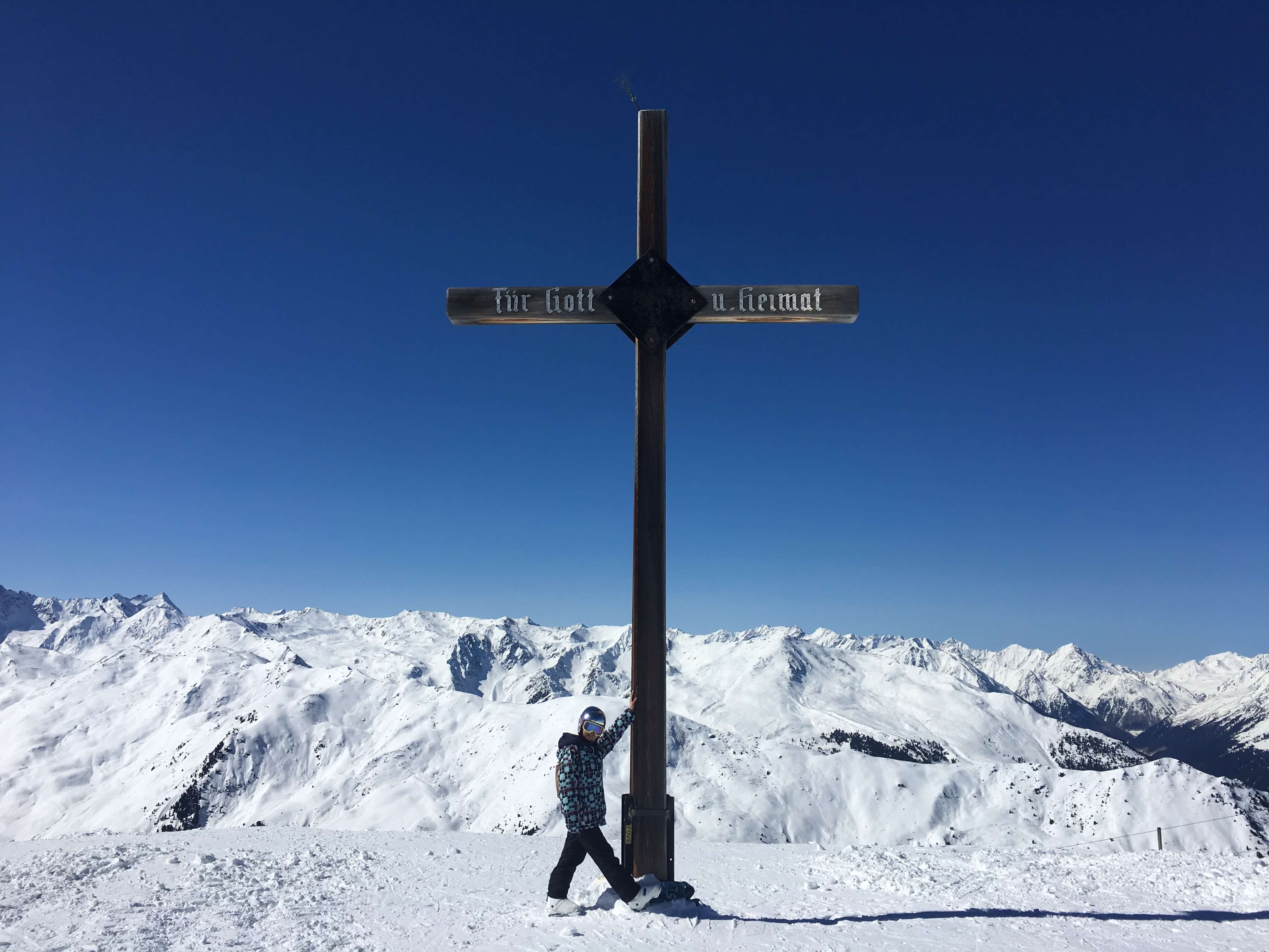 Innsbruck—Axamer Lizum Ski Resort by 倍包客