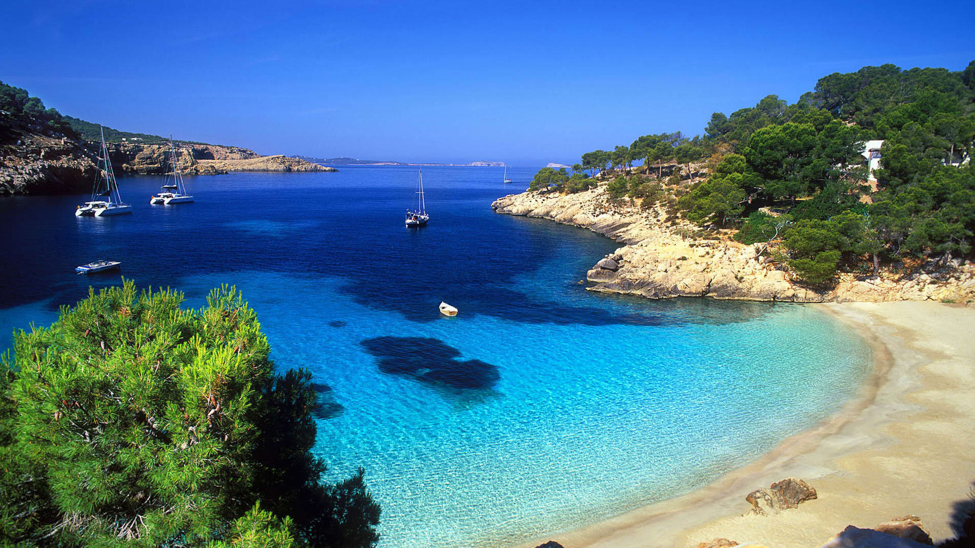 Playa Cala Salada, Ibiza (Cala Salada beach, in Ibiza)