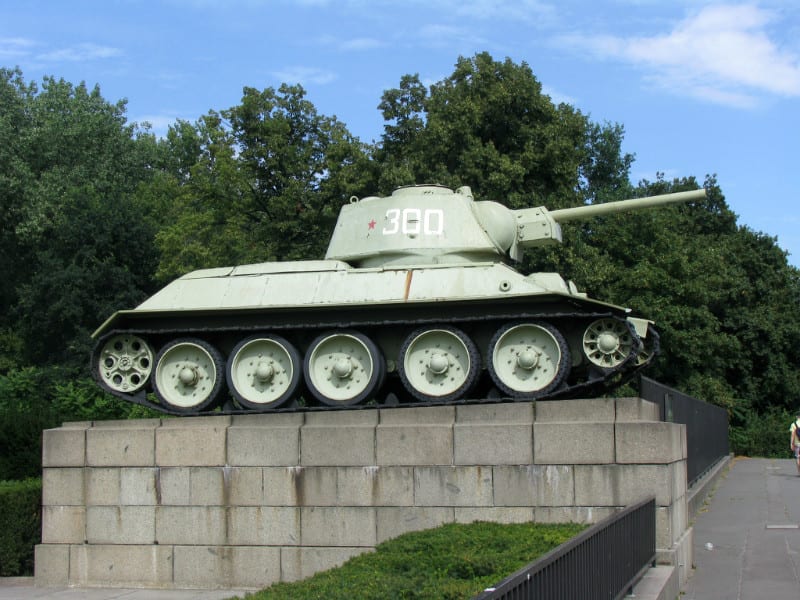 Klook客路・探索未知的你 T-34 坦 克 。
