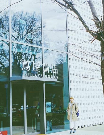 全 世 界 最 美 的 「 蔦 屋 書 店 」 。