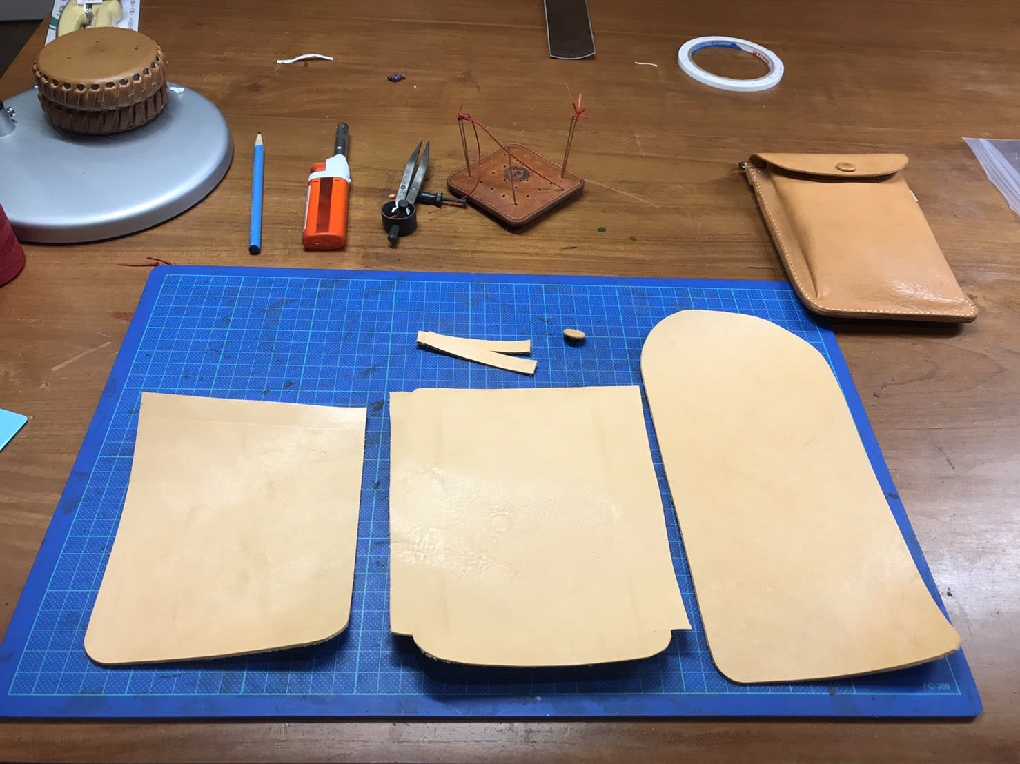 右上為本次製作包款展示