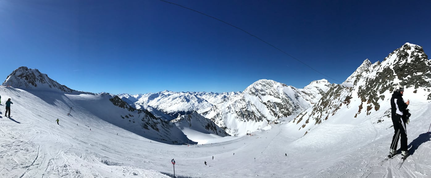 Innsbruck—Stubaier Gletscher by 倍包客